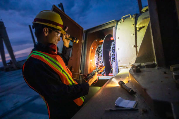 Best Commercial Electrician Services  in Petersburg, IL